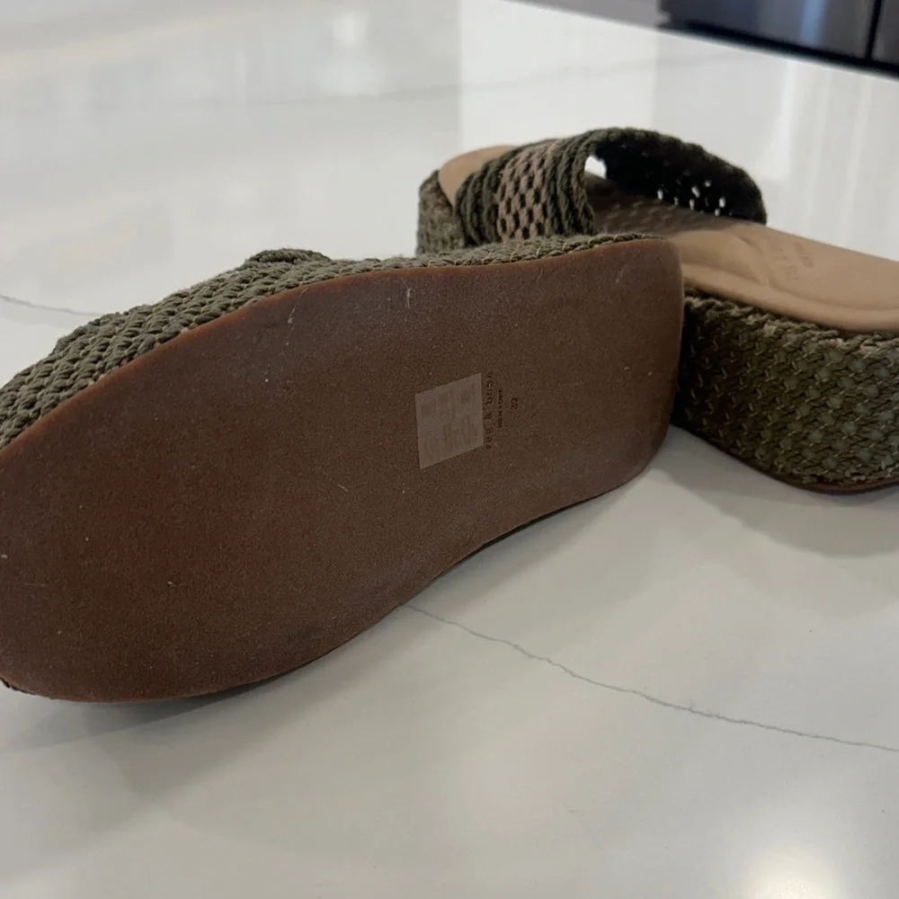 rag & bone Olive Green Woven Platform Slide Sandals - Picture 6 of 7